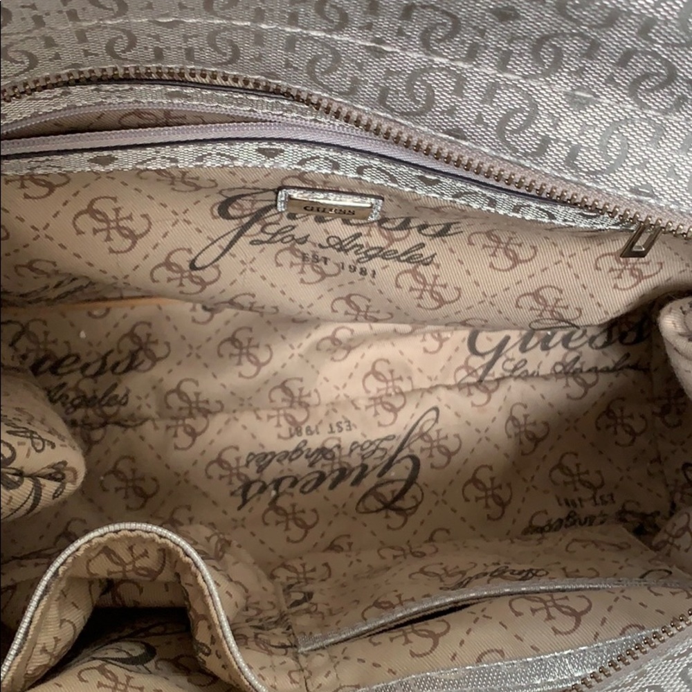 Handbag - Picture 3 of 4